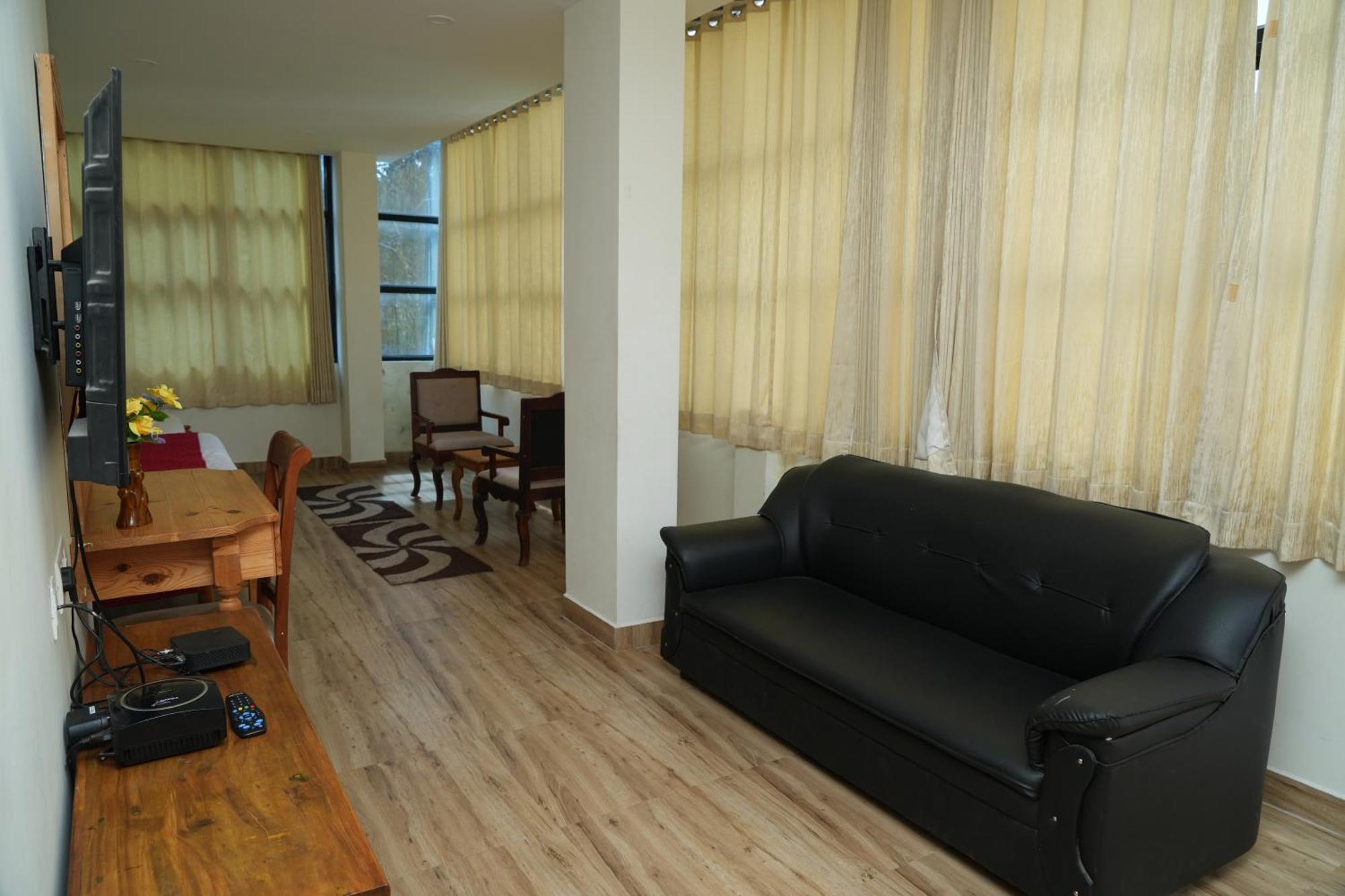 Vetrivel International By Brown Tree Resorts Kodaikanal Eksteriør bilde